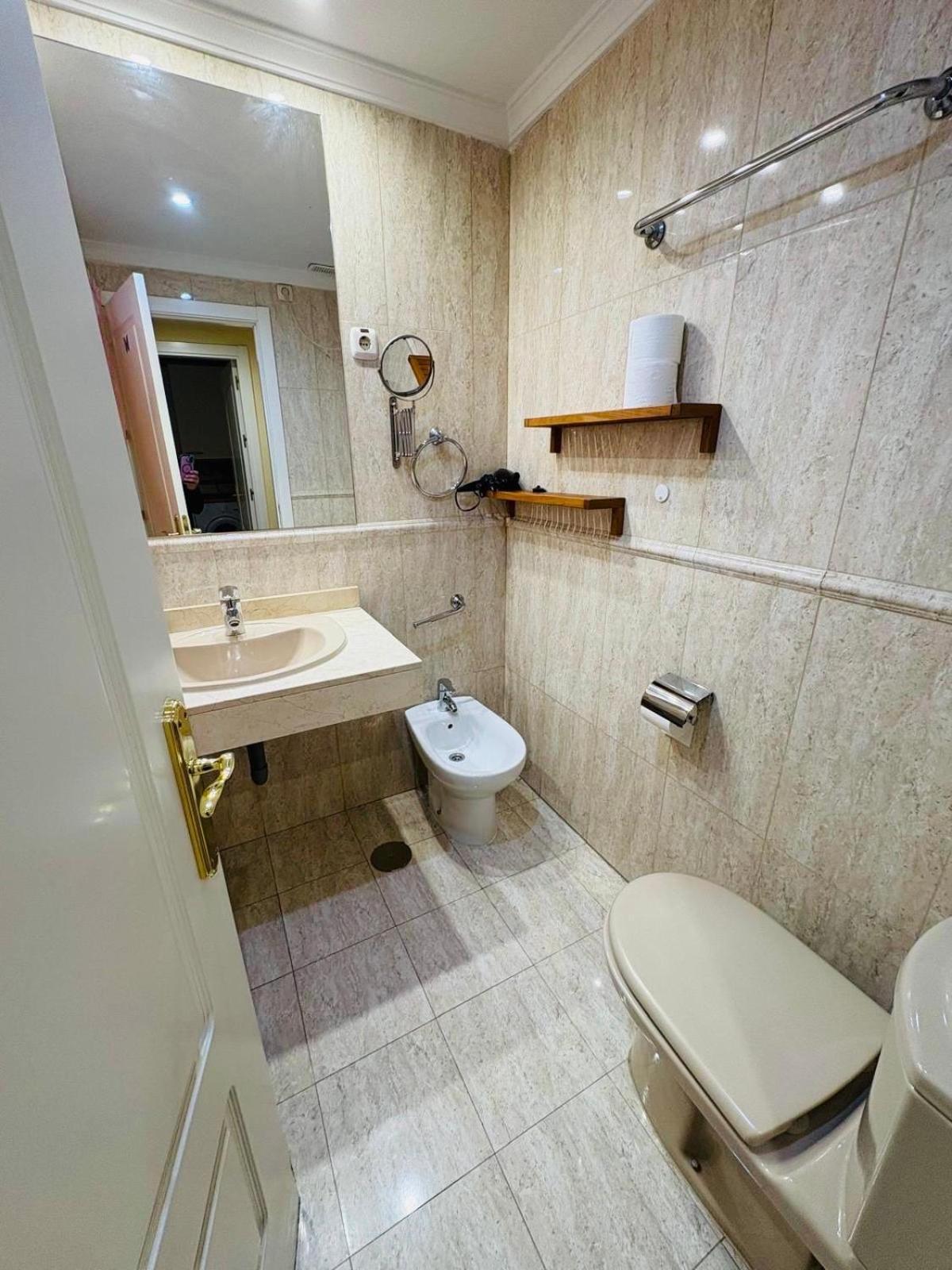 Pirra Airport Appartement Madrid